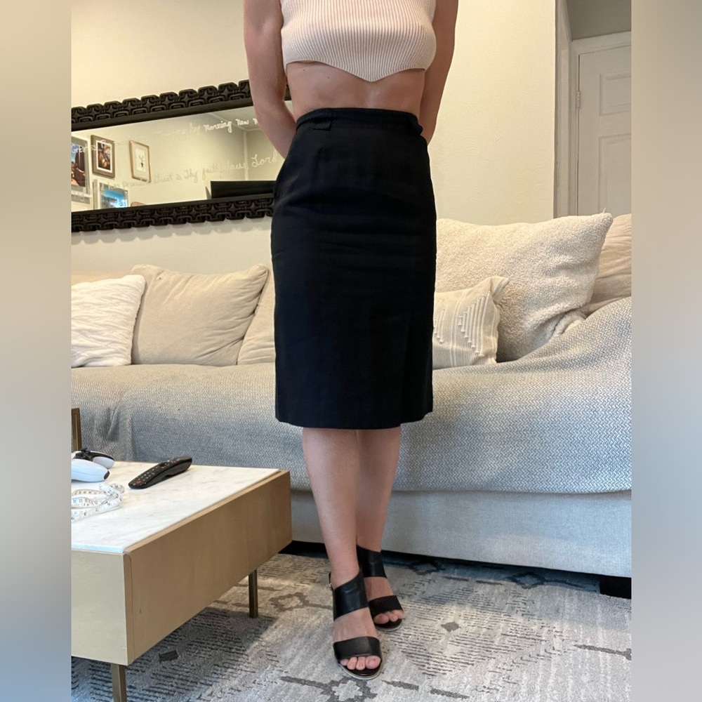 Ferragamo Linen Skirt, Silk Lined. Size 00 pencil skirt
